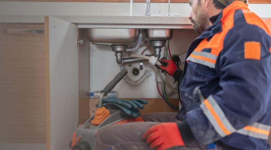 Descale Tankless Water Heater in Huntly, VA